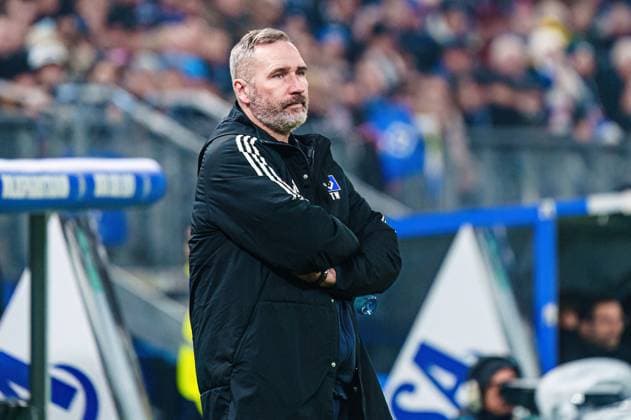 Tim Walter Hamburger SV, Coach GER, Hamburger SV vs Hannover 96, Football, 2 Bundesliga, Matchday 21, Season 2023 2024, 09 02 2024 DFL REGULATIONS PROHIBIT ANY USE OF PHOTOGRAPHS AS IMAGE SEQUENCES AND OR QUASI VIDEO GER, Hamburger SV vs Hannover 96, Football, 2 Bundesliga, Matchday 21, Season 2023 2024, 09 02 2024 Hamburg Copyright: xEibner-Pressefoto MarcelxvonxFehrnx EP_MFN