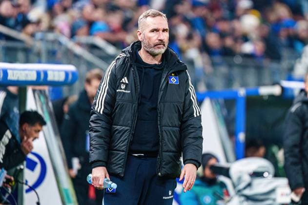 Tim Walter Hamburger SV, Coach GER, Hamburger SV vs Hannover 96, Football, 2 Bundesliga, Matchday 21, Season 2023 2024, 09 02 2024 DFL REGULATIONS PROHIBIT ANY USE OF PHOTOGRAPHS AS IMAGE SEQUENCES AND OR QUASI VIDEO GER, Hamburger SV vs Hannover 96, Football, 2 Bundesliga, Matchday 21, Season 2023 2024, 09 02 2024 Hamburg Copyright: xEibner-Pressefoto MarcelxvonxFehrnx EP_MFN