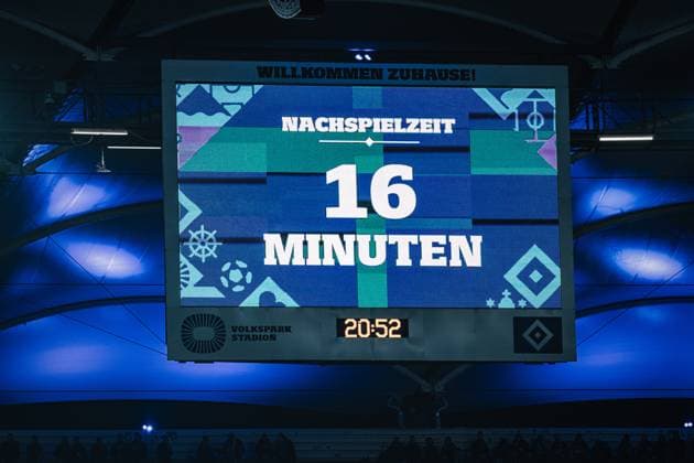 Soccer Men Season 2023 2024 2 Soccer Bundesliga 21 Matchday Hamburger SV vs Hannover 96 09 02 2024 16 minutes injury time Hamburg Volksparkstadion Hamburg Germany
