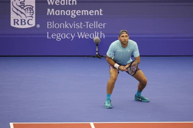 DALLAS, TX - FEBRUARY 09: Santiago Gonzalez (MEX) receives serve during the Dallas Open on February 9, 2024 at Styslinger Altec Tennis Complex in Dallas, TX. (Photo by George Walker Icon Sportswire) TENNIS: FEB 09 Dallas Open EDITORIAL USE ONLY Icon24020911