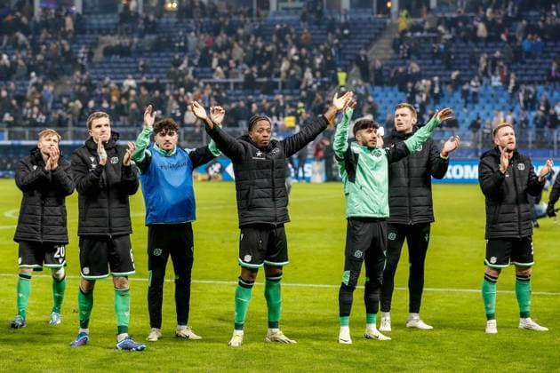 Hannover 20 Jannik Dehm Phil Neumann Bright Arrey Mbi 32 Andreas Voglsammer Hannover Germany , Hamburg , Volksparkstadion , Football , Bundesliga , 2 Soccer Bundesliga , Hamburger SV Hannover 96