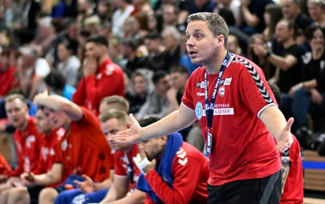 9 2 2024, Hamm coach Michael Lerscht, Handball, 2 Bundesliga, HC Elbflorenz Dresden ASV Hamm Westfalen, c Dresden Germany