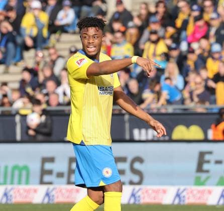 Eintracht Braunschweig vs Karlsruher SC Braunschweig, 10 02 2024, Soccer, Season 23 24, 2 Bundesliga, 21 Matchday, Eintracht Braunschweig vs Karlsruher SC, Picture shows Anderson Lenda Lucoqui BTSV, 15 Braunschweig