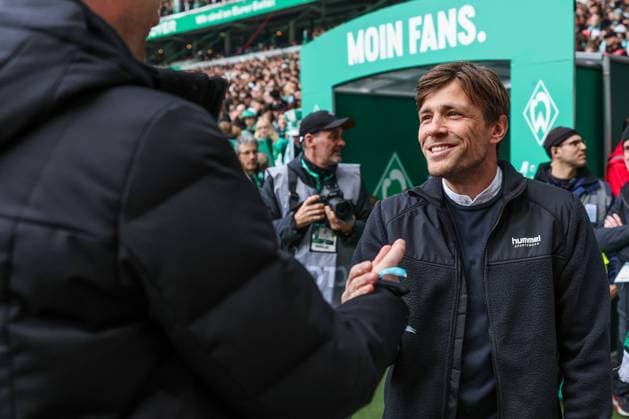 Football, Werder Bremen fans start petition against Clemens Fritz - Stock photos