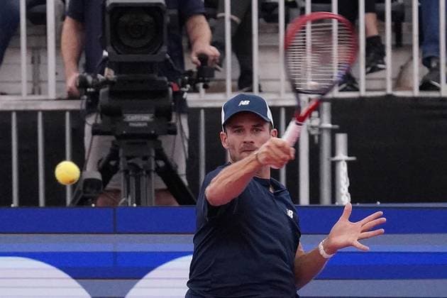 February 10, 2024, Dallas, Texas, United States: February 10, 2024, Dallas, Texas, United States: Tommy Paul (USA) hits a forehand against Ben Shelton (USA) in men s Singles quarter final match during the Dallas Open at the Styslinger ALTEC Tennis Center on the campus of Southern Methodist University. on Wednesday February 10, 2024 in Dallas, Texas, United States. Dallas United States - ZUMAe321 20240210_zsa_e321_022 Copyright: xJavierxVicenciox xEyepixxGroupx