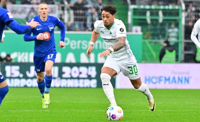 21 02 2024 Soccer Season 2023 2024 2 Soccer Bundesliga 21 Matchday SpVgg Greuther Fürth Kleeblatt Hertha BSC Berlin Sportfoto Zink xmexzix DFL regulations prohibit any use of photographs as image sequences and or quasi video only for editorial use Armindo Sieb 30, SpVgg Greuther Fürth