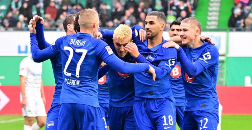 21 02 2024 Soccer Season 2023 2024 2 Soccer Bundesliga 21 Matchday SpVgg Greuther Fürth Kleeblatt Hertha BSC Berlin Sportfoto Zink MeZi xmexzix DFL regulations prohibit any use of photographs as image sequences and or quasi video only for editorial use Torjubel Jubel Freude nach Treffer Torschuß zum 0 1 durch Marc Oliver Kempf 20, Hertha BSC Berlin
