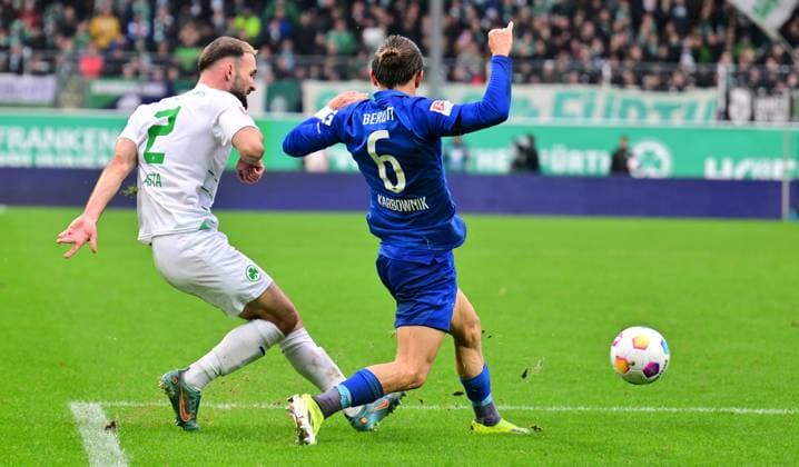 21 02 2024 Soccer Season 2023 2024 2 Soccer Bundesliga 21 Matchday SpVgg Greuther Fürth Kleeblatt Hertha BSC Berlin Sportfoto Zink xmexzix DFL regulations prohibit any use of photographs as image sequences and or quasi video only for editorial use Simon Asta 2, SpVgg Greuther Fürth Michal Karbownik 6, Hertha BSC Berlin