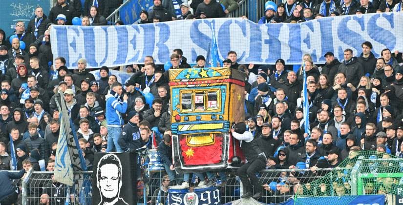 21 02 2024 Soccer Season 2023 2024 2 Soccer Bundesliga 21 Matchday SpVgg Greuther Fürth Kleeblatt Hertha BSC Berlin Sportfoto Zink MeZi xmexzix DFL regulations prohibit any use of photographs as image sequences and or quasi video only for editorial use Protest of Hertha Fans Fanblock against DFL Investors