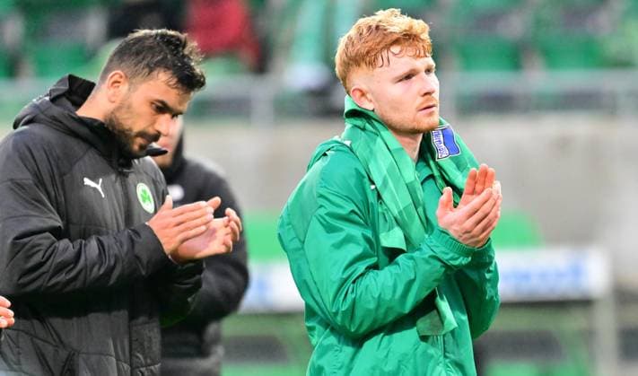 21 02 2024 Soccer Season 2023 2024 2 Soccer Bundesliga 21 Matchday SpVgg Greuther Fürth Kleeblatt Hertha BSC Berlin Sportfoto Zink xwoxzix DFL regulations prohibit any use of photographs as image sequences and or quasi video only for editorial use Oussama Haddadi 5, SpVgg Greuther Fürth Robert Wagner 22, SpVgg Greuther Fürth disappointed Disappointment after the end of the match