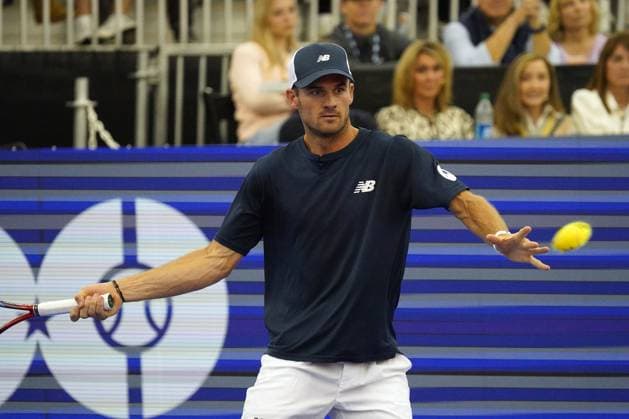 February 11, 2024, Dallas, Texas, USA: Dallas, Texas, USA: American tennis player Tommy Paul in action during the championship game of the Dallas Open at the Styslinger ALTEC Tennis Center on the campus of Southern Methodist University on Saturday February 10, 2024. Dallas USA - ZUMAv131 20240211_znp_v131_005 Copyright: xJavierxVicenciox