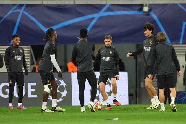 Final training Real Madrid UEFA Champions League Leipzig, 12 02 2024, Red Bull Arena, Football, Men, Season 2023 2024, UEFA Champions League, Round of 16, Final training Real Madrid , In the picture Warm-up Real Madrid ,