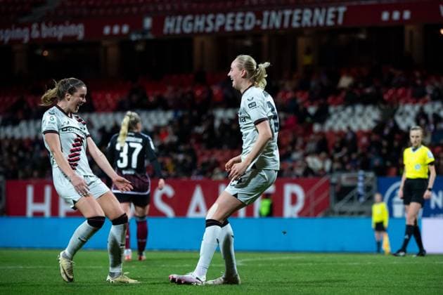 Karolina Lea Vilhjalmsdottir Bayer 04 Leverkusen, 18 , Emilie Bragstad Bayer 04 Leverkusen, 14 celebrate the goal for 1 2, GER, FC Nuernberg vs Bayer 04 Leverkusen, Football Google Pixel Womens Bundesliga, Matchday 13, Season 2023 2024, 12 02 2024 DFB regulations prohibit any use of photographs as image sequences and or quasi video GER, FC Nuernberg vs Bayer 04 Leverkusen, Fußball Google Pixel Frauen Bundesliga, 13 Spieltag, Saison 2023 2024, 12 02 2024 Nuernberg Copyright: xEibner-Pressefoto Memmlerx EP_MMR