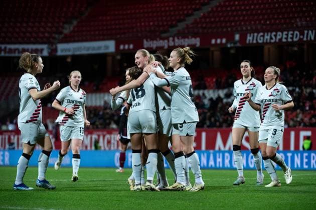 Karolina Lea Vilhjalmsdottir Bayer 04 Leverkusen, 18 , Emilie Bragstad Bayer 04 Leverkusen, 14 , Nikola Karczewska Bayer 04 Leverkusen, 09 , Melissa Friedrich Bayer 04 Leverkusen, 03 , Selina Ostermeier Bayer 04 Leverkusen, 02 , Synne Skinnes Hansen Bayer 04 Leverkusen, 10 jubilate over the goal to 1 2, GER, FC Nuernberg vs Bayer 04 Leverkusen, Football Google Pixel Womens Bundesliga, Matchday 13, Season 2023 2024, 12 02 2024 DFB regulations prohibit any use of photographs as image sequences and or quasi video GER, FC Nuernberg vs Bayer 04 Leverkusen, Football Google Pixel Womens Bundesliga, Matchday 13, Season 2023 2024, 12 02 2024 Nuernberg Copyright: xEibner-Pressefoto Memmlerx EP_MMR