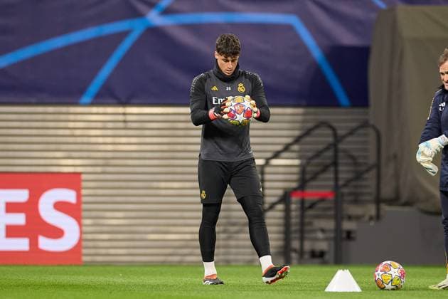 February 12, 2024, Leipzig, Germany: Kepa Arrizabalaga of Real Madrid warms up during a training session on the eve of the UEFA Champions League round of 16, first-leg football match between RB Leipzig and Real Madrid CF in the Red Bull Arena. Leipzig Germany - ZUMAs197 20240212_aaa_s197_118 Copyright: xFedericoxTitonex