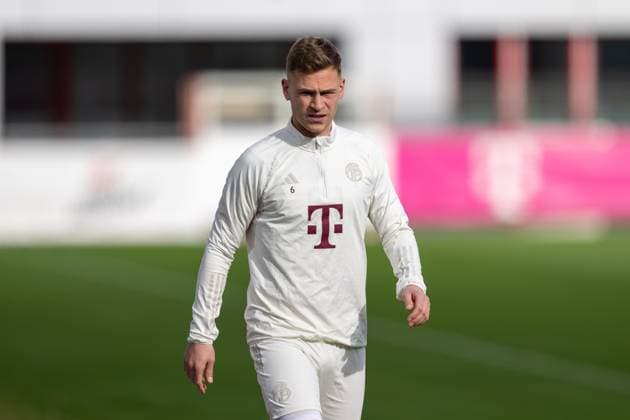 Joshua Kimmich 6 FC Bayern Muenchen , final training before the Champions League match, round of 16 first leg against Lazio Rome, season 2023 2024 at Saebener Strasse 13 02 2024 DFB regulations prohibit any use of photographs as image sequences and or quasi video Muenchen Bayern Germany Copyright: xkolbert-press UlrichxGamelx