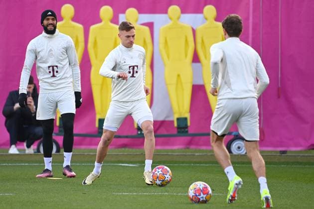 Joshua KIMMICH Bayern Muenchen , hi Eric Maxim Choupo Moting Bayern Muenchen , re Thomas MUELLER MÜLLER,Bayern Muenchen Football Champions League Round of 16 Lazio Rome FC Bayern Muenchen FINAL TRAINING on 13 02 2024,