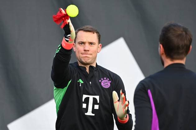 Manuel NEUER Goalkeeper Bayern Muenchen plays Indiaca Soccer Champions League Round of 16 Lazio Rome FC Bayern Muenchen FINAL TRAINING on 13 02 2024,