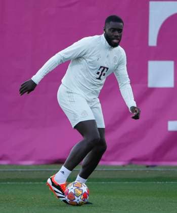 13 02 2024, FC Bayern Training, Saebenerstrasse Muenchen, Fußball Sport, im Bild Dayot Upamecano FC Bayern Muenchen Nur für journalistische Zwecke Only for editorial use DFL regulations prohibit any use of photographs as image sequences and or quasi video