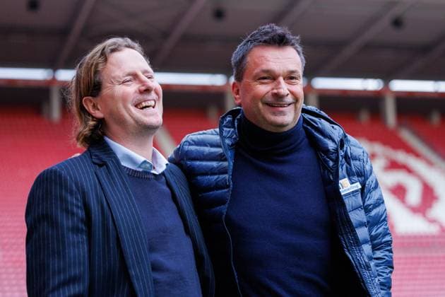 Presentation of BO HENRIKSEN as new head coach of 1 FSV Mainz 05, Mainz, 13 02 2024 Christian Heidel with Bo Henriksen 1 FSV Mainz 05, head coach Press conference, laugh good mood Presentation of BO HENRIKSEN as new head coach of 1 FSV Mainz 05, MEWA Arena Mainz, 13 02 2024 Copyright: xBEAUTIFULxSPORTS Hahnex
