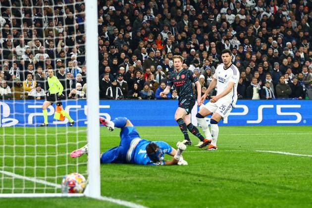 Kevin De Bruyne of Manchester City scores for their side to make it 1-0 FC Copenhagen v Manchester City, UEFA Champions League, Round of 16, First Leg, Football, Parken Stadium, Copenhagen, Denmark - 13 Feb 2024 EDITORIAL USE ONLY No use with unauthorised audio, video, data, fixture lists, club league logos or live services. Online in-match use limited to 120 images, no video emulation. No use in betting, games or single club league player publications. Copyright: xKieranxMcManus Shutterstockx 14343227ab