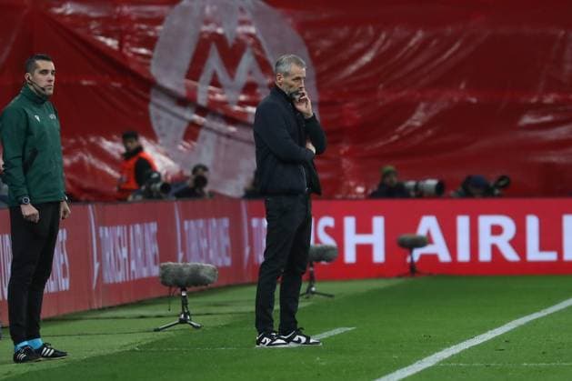 13 02 2024, xgox, football UEFA Champions League 1 8 final, RB Leipzig Real Madrid emspor, v l Marco Rose Leipzig, coach thoughtful DFL DFB REGULATIONS PROHIBIT ANY USE OF PHOTOGRAPHS as IMAGE SEQUENCES and or QUASI VIDEO Leipzig