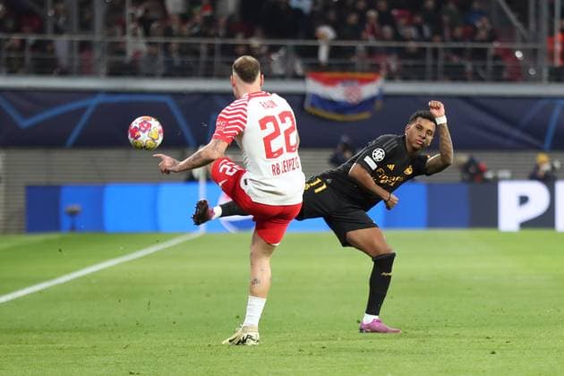 Champions League, Round of 16 RB Leipzig vs Real Madrid, 13 02 24 Rodrygo 11, Real Madrid vs David Raum 22, RB Leipzig Football, UEFA Champions League, Season 2023 2024, Round of 16 RB Leipzig vs Real Madrid on 13 02 24 at the Red Bull Arena, Leipzig Copyright: xBEAUTIFULxSPORTS JanxKaeferx