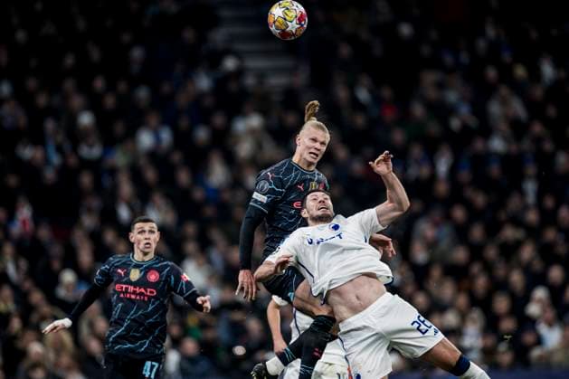 FC Copenhagen v Manchester City, UEFA Champions League football, Copenhagen, Denmark Copenhagen, Denmark. 13th, February 2024. Erling Haaland (9) of Manchester City and Scott McKenna (26) of FC Copenhagen seen during the UEFA Champions League match between FC Copenhagen and Manchester City at Parken in Copenhagen. Copenhagen Denmark  Copyright: xGonzalesxPhoto LassexLagonix