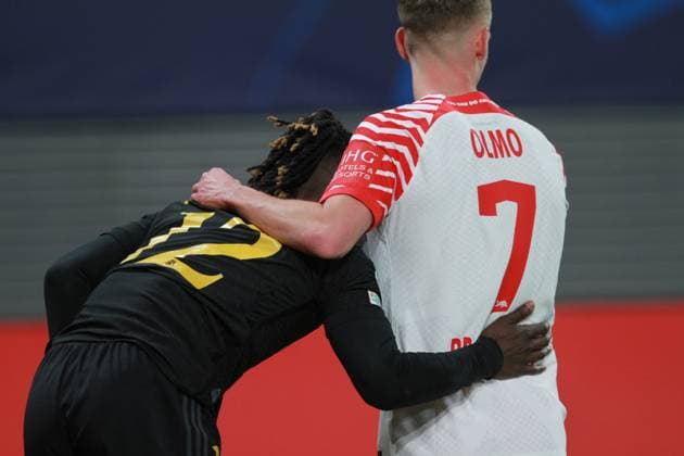 Leipzig, Saxony, Germany, 13 02 2024 Red Bull Arena Champions League RB Leipzig Real Madrid Eduardo Camavinga 12, Real , Dani Olmo 7, RBL , hold on Copyright: xdtsxNachrichtenagenturx dts_30619