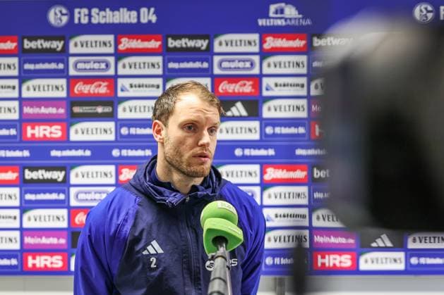 14 02 2024, Football, Season 2023 2024, 2 Bundesliga, Training FC Schalke 04, Thomas Ouwejan FC Schalke 04 Gelsenkirchen NRW Germany xRHR PHOTO TRx Copyright: RHR-FOTOx RHR-FOTO TR