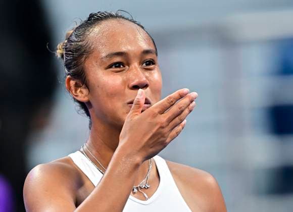 Qatar TotalEnergies Open - Day 4 Leylah Fernandez of Canada is celebrating her victory in her third-round match against Qinwen Zheng of China at the WTA, Tennis Damen 1000-Qatar TotalEnergies Open tennis tournament at the Khalifa International Tennis Complex in Doha, Qatar, on February 14, 2024. DOHA Qatar  Copyright: xNoushadxThekkayilx originalFilename:varittyakkal-qatartot240214_npqOT.jpg
