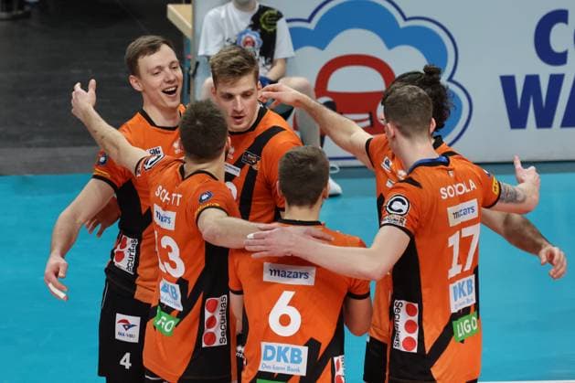 DEU, DVV, 1 VBL, BR Volleys vs FT1844 Freiburg, 14 02 2024, Max Schmeling Halle, Berlin, DEU, DVV, 1 VBL, BR Volleys vs FT1844 Freiburg, in the picture BR Volleys player circle Photo Juergen Engler nordphoto GmbH nordphotoxGmbHx xEngler nph00076