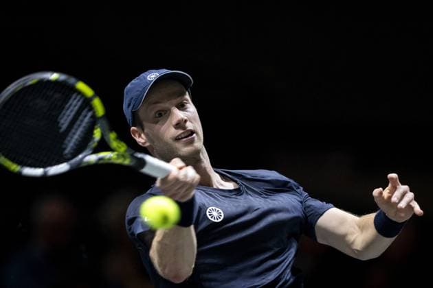 ROTTERDAM - Botic van de Zandschulp in action against Jannik Sinner (ITA) on the third day of the ABN AMRO Open tennis tournament in Ahoy. ANP SANDER KONING Third day 2024 xVIxANPxSportx xxANPxIVx 491123326 originalFilename: 491123326.jpg