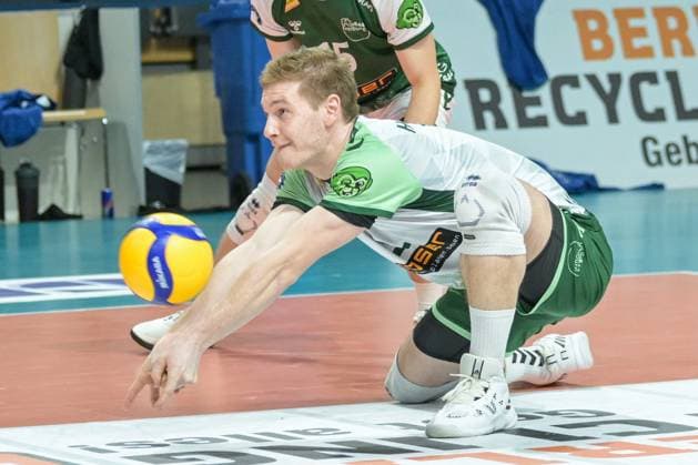 Berlin, Germany February 14, 2024 1 VBL 2023 2024 Berlin Recycling Volleys vs FT 1844 Freiburg In the picture Luc Hartmann FT Freiburg receiving the ball Copyright: xFotostandx xReuhlx