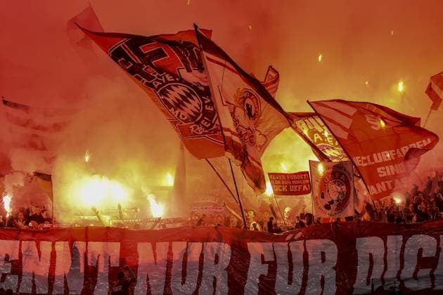 Sport Bilder des Tages Supporters of the Bayern during the Champions League football match between SS Lazio and FC Bayern Munchen at Olimpico stadium in Rome (Italy), February 14th, 2024. AntoniettaxBaldassarre