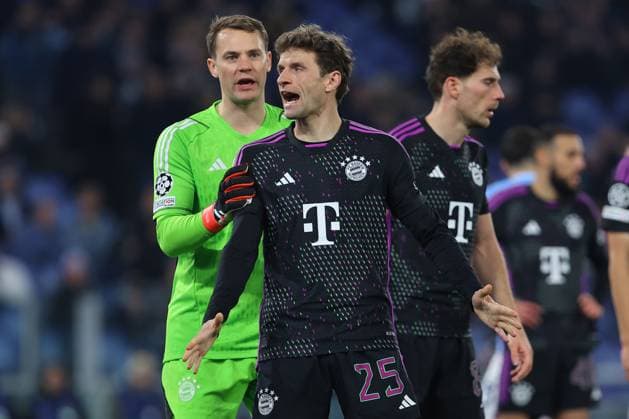 UEFA CHAMPIONS LEAGUE 2023-2024 - Round 16 - SS Lazio vs Bayern Munchen, Olympic Stadium in Rome Rome, Italy 14.2.2024: Manuel Neur of Bayern Munchen, Thomas Muller of Bayern Munchen in action during the Uefa Champions League 2023-2024, round of 16 football match SS Lazio vs FC Bayern Mucnhen at Olympic Stadium in Rome. Rome Olympic italy italy Copyright: xmarcoxiacobucci