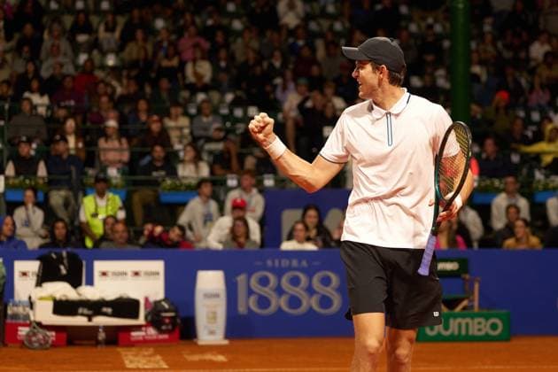 Nicolas Jarry of Chile celebrates a win over Stan Wawrinka of Switzerland during the second round match of the IEB+ Argentina Open 2024 at Buenos Aires Lawn Tennis Club on February 14, 2024 in Buenos Aires, Argentina. (Photo by Camilla Stolen Imago) Buenos Aires Argentina Copyright: xCamillaxStolenx L1740496