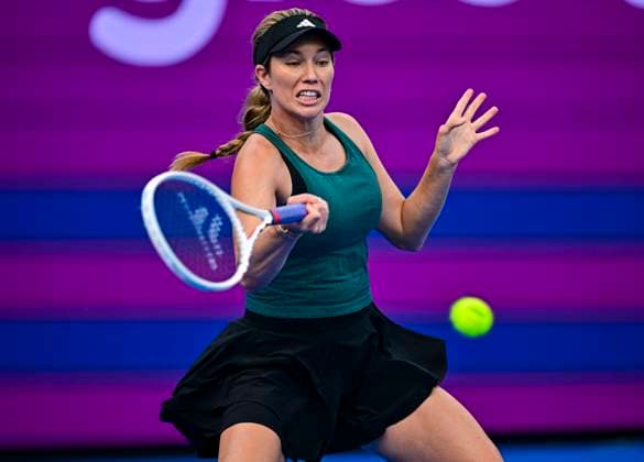 Qatar TotalEnergies Open - Day 5 Danielle Collins is in action during her quarter-final match against Anastasia Pavlyuchenkova at the WTA, Tennis Damen 1000-Qatar TotalEnergies Open tennis tournament at the Khalifa International Tennis Complex in Doha, Qatar, on February 15, 2024. DOHA Qatar  Copyright: xNoushadxThekkayilx originalFilename:varittyakkal-qatartot240215_np6cd.jpg