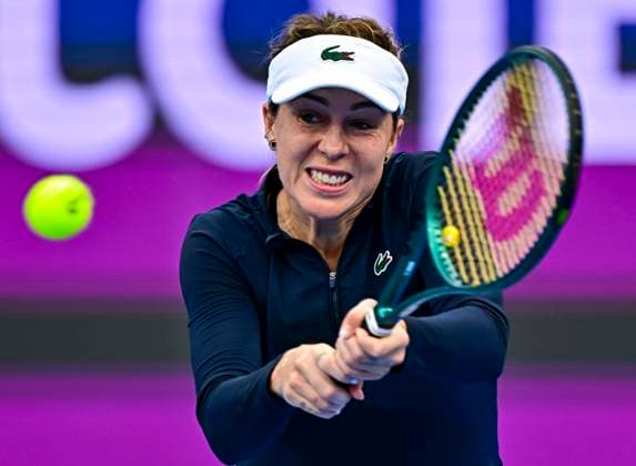 Qatar TotalEnergies Open - Day 5 Anastasia Pavlyuchenkova is reacting during her first-round match against Danielle Collins of the US at the WTA, Tennis Damen 1000-Qatar TotalEnergies Open tennis tournament at the Khalifa International Tennis Complex in Doha, Qatar, on February 15, 2024. DOHA Qatar  Copyright: xNoushadxThekkayilx originalFilename:varittyakkal-qatartot240215_npJpJ.jpg