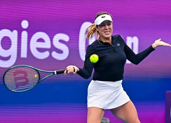 Qatar TotalEnergies Open - Day 5 Anastasia Pavlyuchenkova is reacting during her first-round match against Danielle Collins of the US at the WTA, Tennis Damen 1000-Qatar TotalEnergies Open tennis tournament at the Khalifa International Tennis Complex in Doha, Qatar, on February 15, 2024. DOHA Qatar  Copyright: xNoushadxThekkayilx originalFilename:varittyakkal-qatartot240215_npYuh.jpg