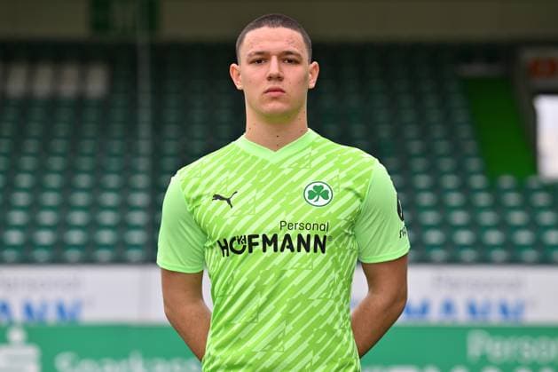 14 02 2024 SpVgg Greuther Fürth Kleeblatt Spielvereinigung 2 Soccer Bundesliga Season 2023 2024 Photo appointment Portrait appointment Presentation Press appointment Single photo Single photo Portrait Portrait Headshot Semir Kaymakci 42, SpVgg Greuther Fürth