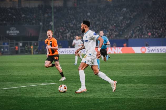 Soccer I Men I UEFA Europa League I Intermediate round I FC Shakhtar Donetsk Olympique Marseille I 15 02 2024 Pierre Emerick Aubameyang 10, Olympique Marseille on the ball Hamburg Volksparkstadion Hamburg Germany Copyright: xLobecax xHenningxRohlfsx