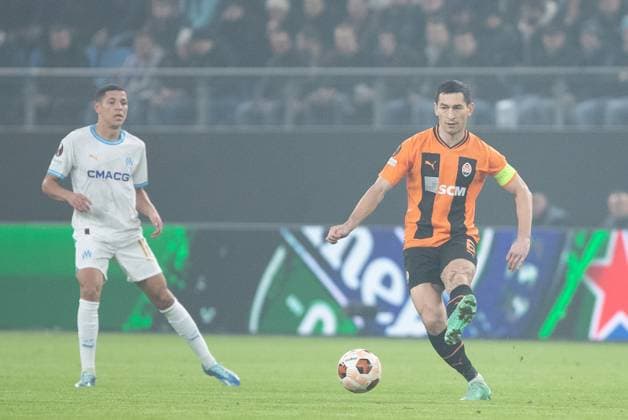 UEFA Europa League 2023 24 Shakhtar Olympique Marseille 15 02 2024 Taras Stepanenko FC Shakhtar Donetsk, 6 UEFA Europa League 2023 24 Shakhtar Olympique Marseille Hamburg, Volksparkstadion, 15 02 2024 Copyright: xBEAUTIFULxSPORTS Buriakovx