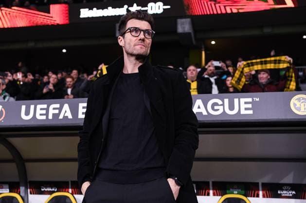 BERN, SWITZERLAND FEBRUARY 15 manager Raphael Wicky of BSC Young Boys during the UEFA Europa League 2023 24 round of 16 first leg match between BSC Young Boys and Sporting CP at Stadion Wankdorf on February 15, 2024 in Bern, Switzerland Copyright: xJustPictures.ch ManuelxWinterbergerx jp-en-EuSpIm-MWI_1872-20240215