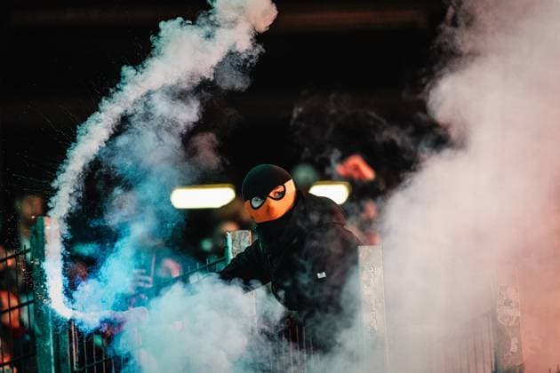 Soccer Men Season 2023 2024 Play Offs Europa League FC Shakhtar Donetsk UKR vs Olympique Marseille FRA 15 02 2024 A hooligan from Olympique Marseille Hamburg Volksparkstadion Hamburg Germany