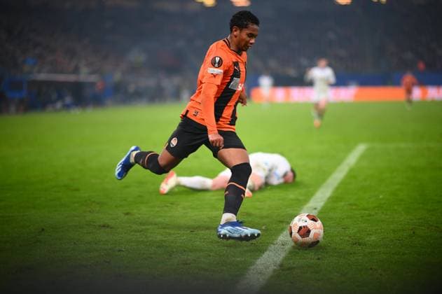 HAMBURG, GERMANY - 15 FEBRUARY, 2024: Eguinaldo The match of UEFA Europa League play-off round FC Shakhtar Donetsk v Olympique de Marseille at Volksparkstadion  Copyright: xVitaliixKliuievx