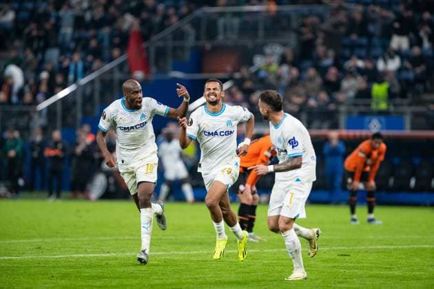 UEFA Europa League 2023 24 Shakhtar Olympique Marseille 15 02 2024 Olympique Marseille celebrating after the goal by Iliman Ndiaye Olympique Marseille, 29 , Olympique Marseille celebrating UEFA Europa League 2023 24 Shakhtar Olympique Marseille Hamburg, Volksparkstadion, 15 02 2024 Copyright: xBEAUTIFULxSPORTS Buriakovx