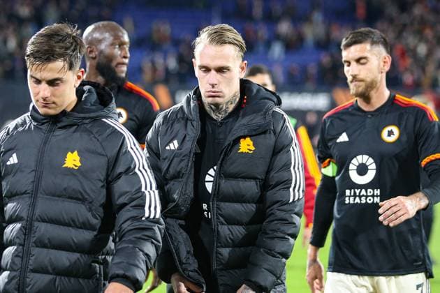 ROTTERDAM, 15-2-2024, Stadium de Kuip, 2023 2024, UEFA Europa League, intermediate round, Feyenoord - AS Roma, Roma player Rick Karsdorp after the match Feyenoord - Roma  x24270889x Copyright: