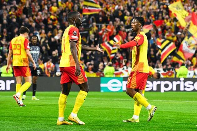 Sepe Wahi ( 9 - Lens ) and Massadio HAIDARA ( 21 - Lens ) during the UEFA Europa League match between Racing Club Lens and SC Freiburg at Stade Felix Bollaert on February 15, 2024 in Lens, France. ( Photo by federico pestellini panoramic ) - FOOTBALL : Lens vs Fribourg - Europa League - 15 02 2024 FedericoPestellini Panoramic 