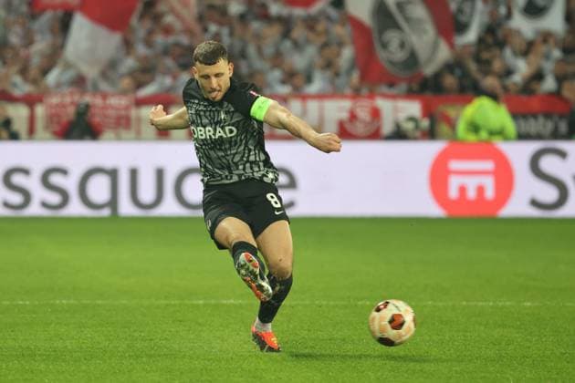 Maximilian EGGESTEIN (SC Freiburg) lors du match de l UEFA Europa League entre le RC Lens et SC Fribourg, stade Bollaert-Delelis, le 15 fÃ vrier 2024 FOOTBALL : RC LENS vs SC FREIBURG - UEFA EUROPA LEAGUE - 15 02 2024 LaurentSanson Panoramic 